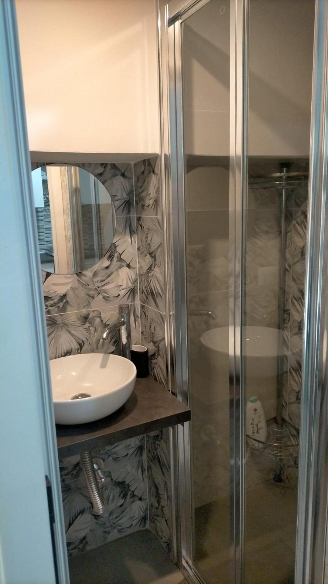 House Mattia Apartment Bari Bagian luar foto